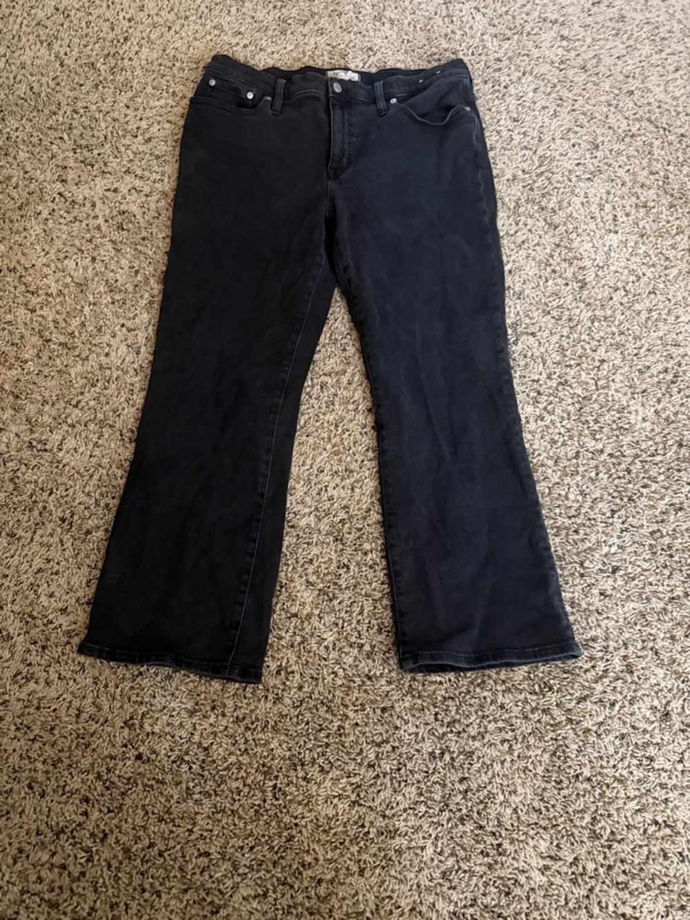 Madewell Black mid-rise kick out Jeans